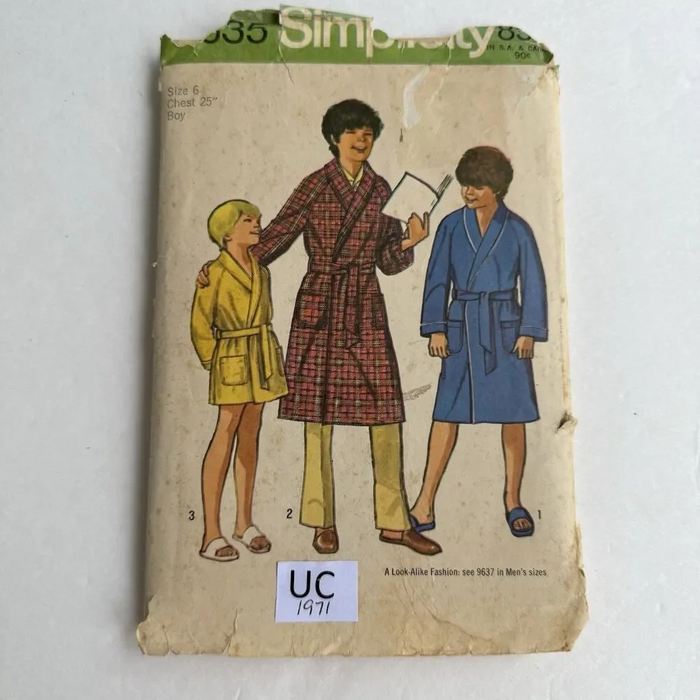 Vintage 70s Simplicity Sewing Pattern 9635 Boys Robe Tie Size 6 Chest 25 *READ*